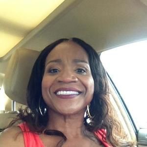 Meet your Posher, Yvonne